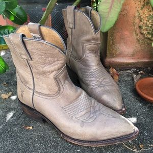 Frye Billy Short Boot